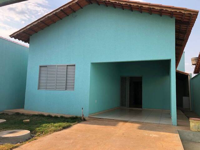 #994381 - Casa para Venda em Aparecida de Goiânia - GO